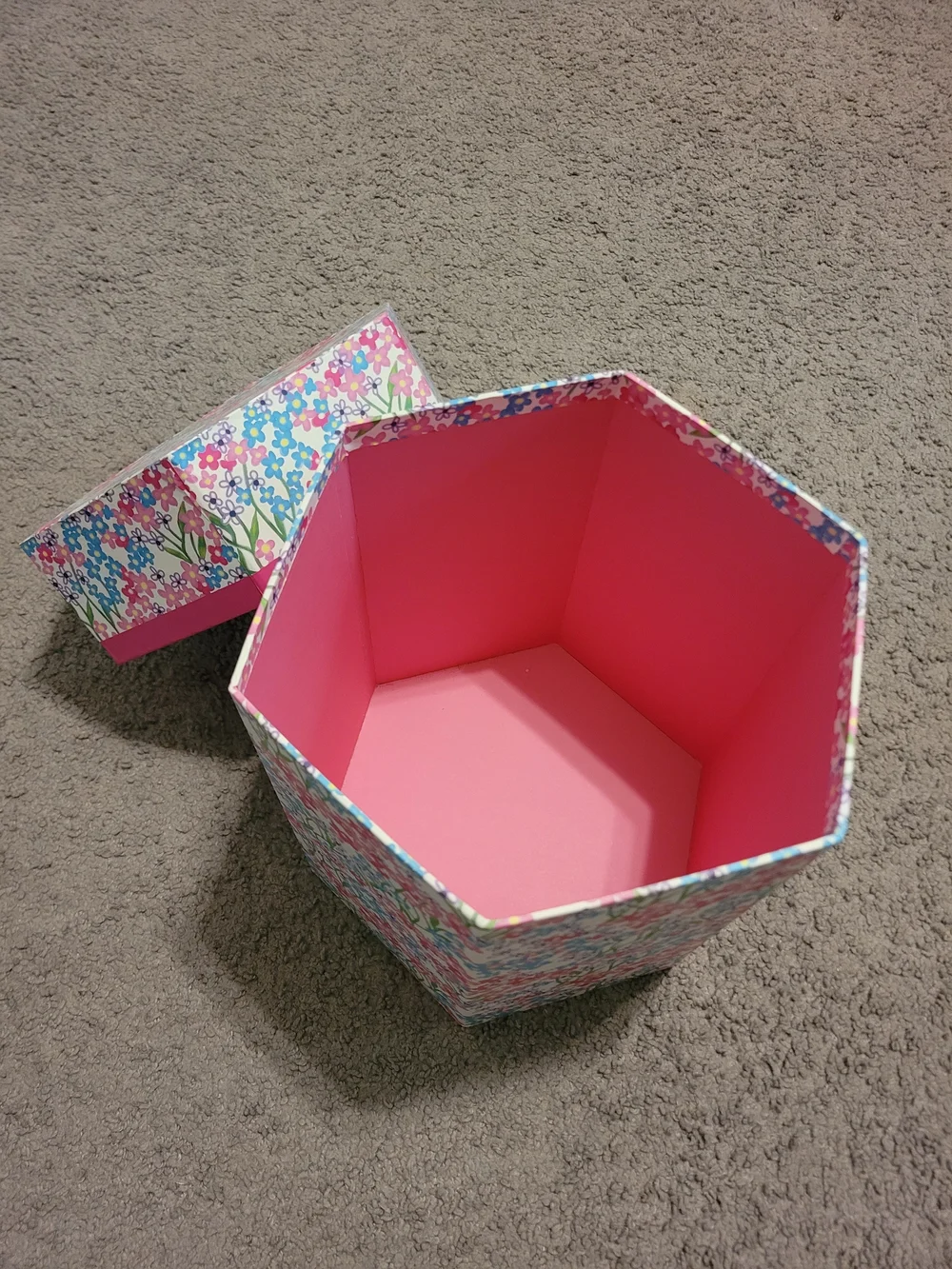 Ashland Hexagonal Floral Storage Box in Pink